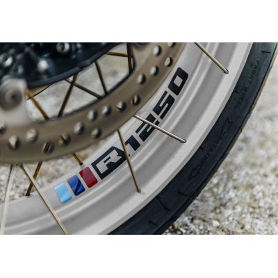 Samolepky "trikolora R1250" na přední a zadní kolo pro R1250GS Adventure 2018+, černé