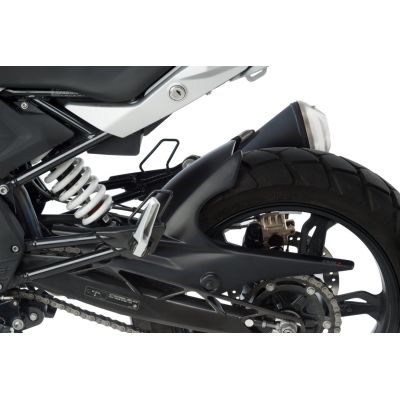 Zadní blatník s krytem řetězu Puig pro G310GS, černý