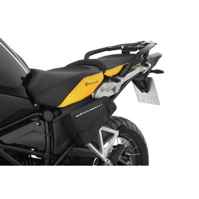 Sada postranních krytů Wunderlich včetně tašek Drybag pro R1250GS/A 2021+, černé