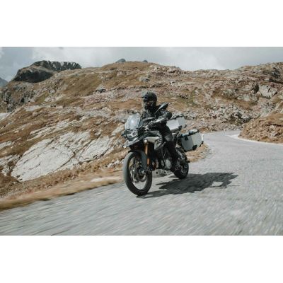 Sada bočních hliníkových kufrů SW-Motech Trax Adventure 2x 37L, stříbrné