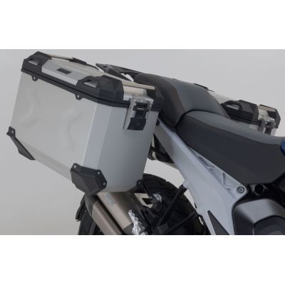 ALU velké boční kufry SW-Motech Trax Adventure + nosiče pro R1300GS 2023+, stříbrné