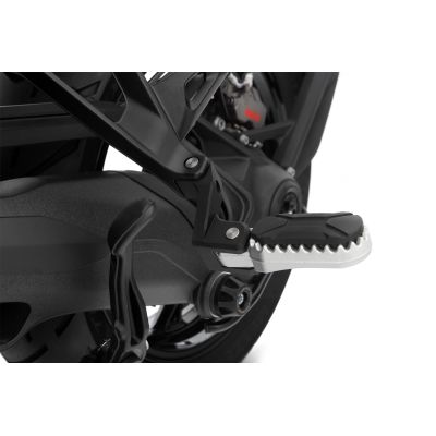 Snížení zadních stupaček Wunderlich o 4,5cm pro R1300GS 2023+, černé