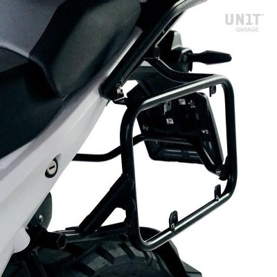 Carriers for BMW R1300GS 2023+ for older ALU side cases BMW (1250/1200GSA LC), silver