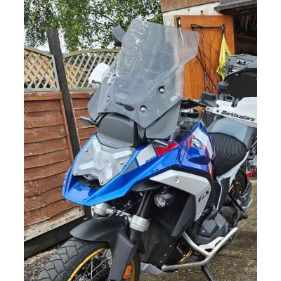 Sportovní plexi Givi/Kappa 43cm pro BMW R1300GS/A 2023+ (s ACC), lehce kouřové