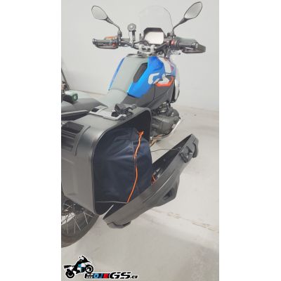 2x 41l boční kufry SW-Motech DUSC + nosiče pro R1300GS 2023+, černé