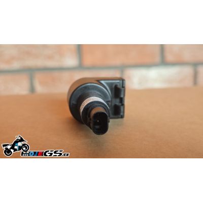 USB-C zásuvka Plug and Play místo originální malé pro BMW GS