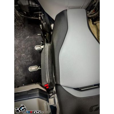 Originální boční tašky do rámu 2x2l pro BMW R1300GS Adventure 2024+