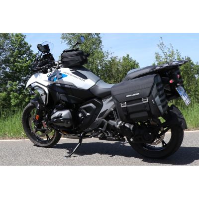Sada bočních tašek Hepco Becker Xtravel 2x 33L pro R1300GS 2023+ (Vario příprava)