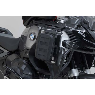 Boční držáky SW-Motech na příslušenství pro BMW R1300GS Adventure 2024+