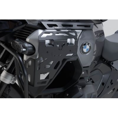 Boční držáky SW-Motech na příslušenství pro BMW R1300GS Adventure 2024+