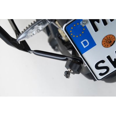 ALU boční kufry SW-Motech Trax Adventure + nosiče pro R1150GS/A, R1100GS, stříbrné